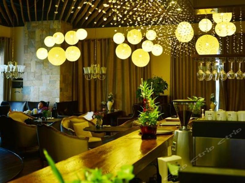 Highton Hotel Shanghai Exterior foto